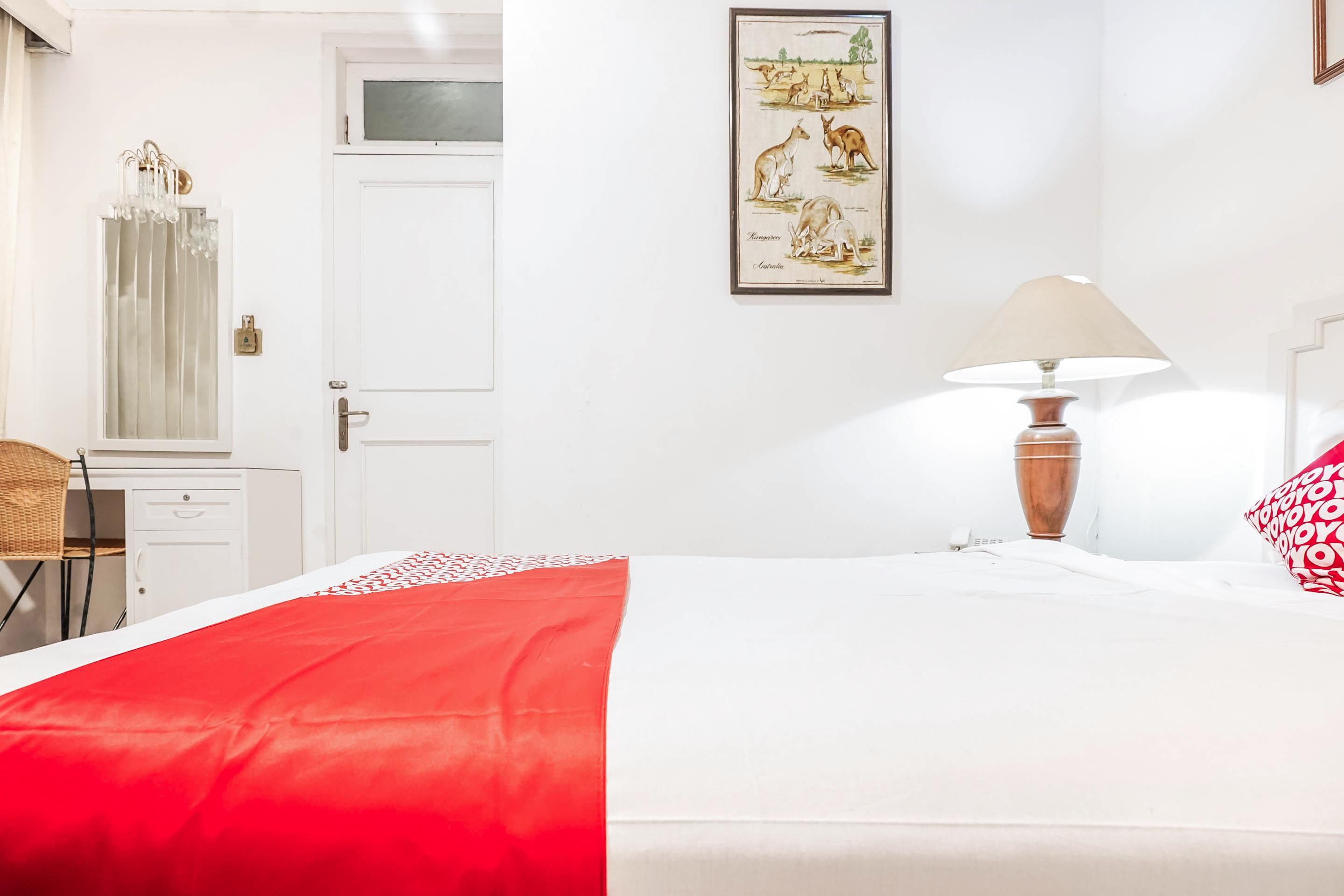 Hotel Utari Dago Бандунг Экстерьер фото