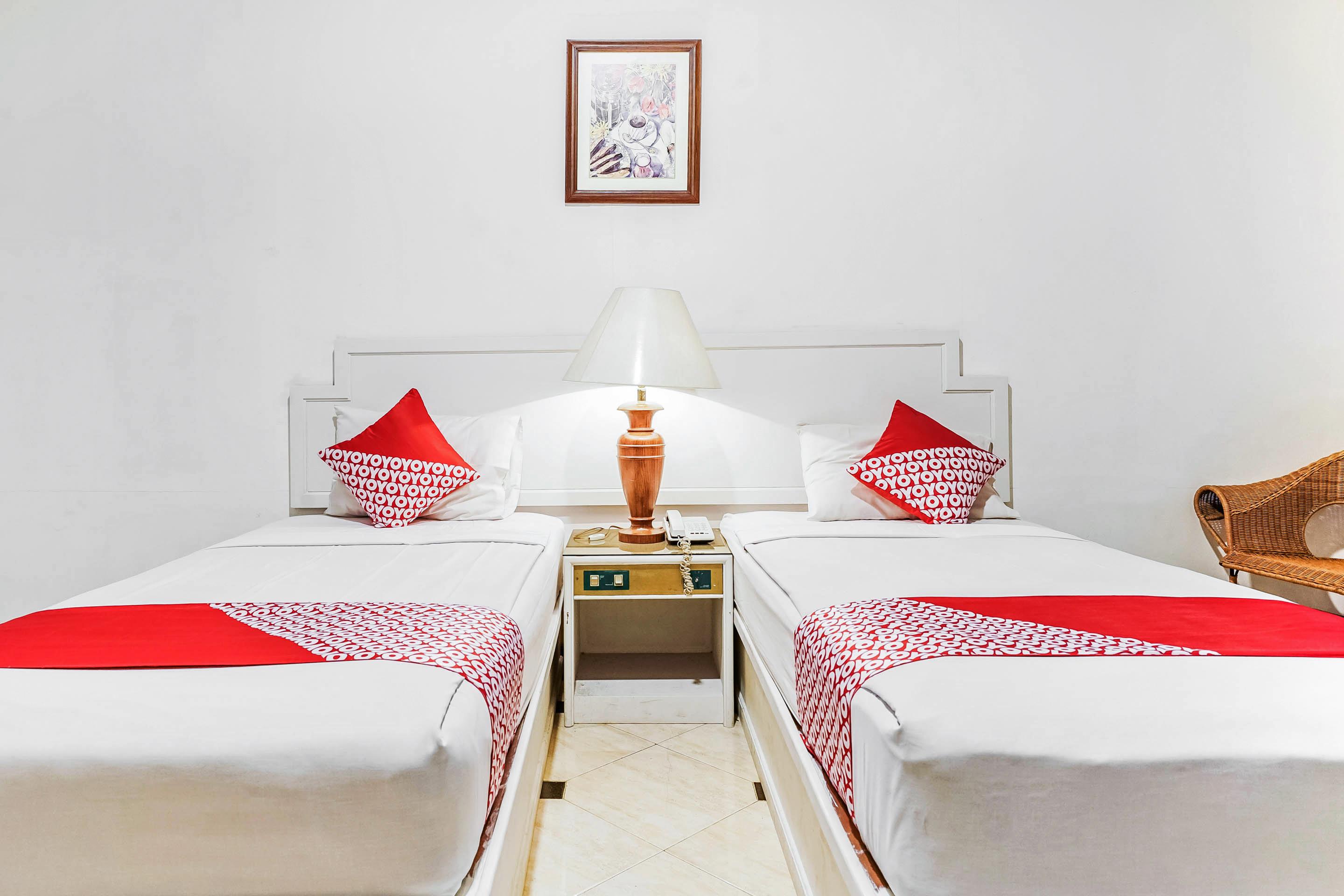 Hotel Utari Dago Бандунг Экстерьер фото