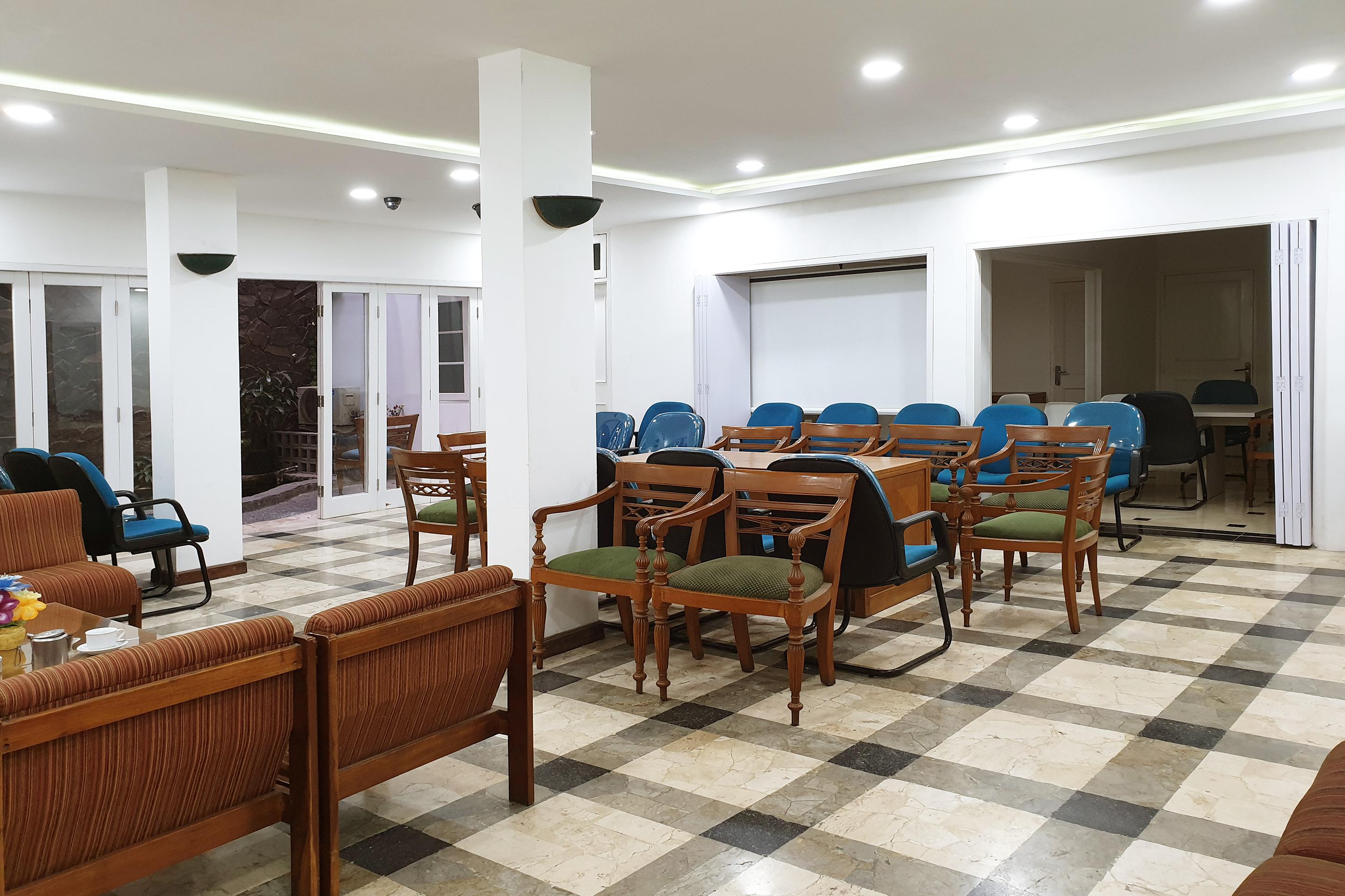 Hotel Utari Dago Бандунг Экстерьер фото