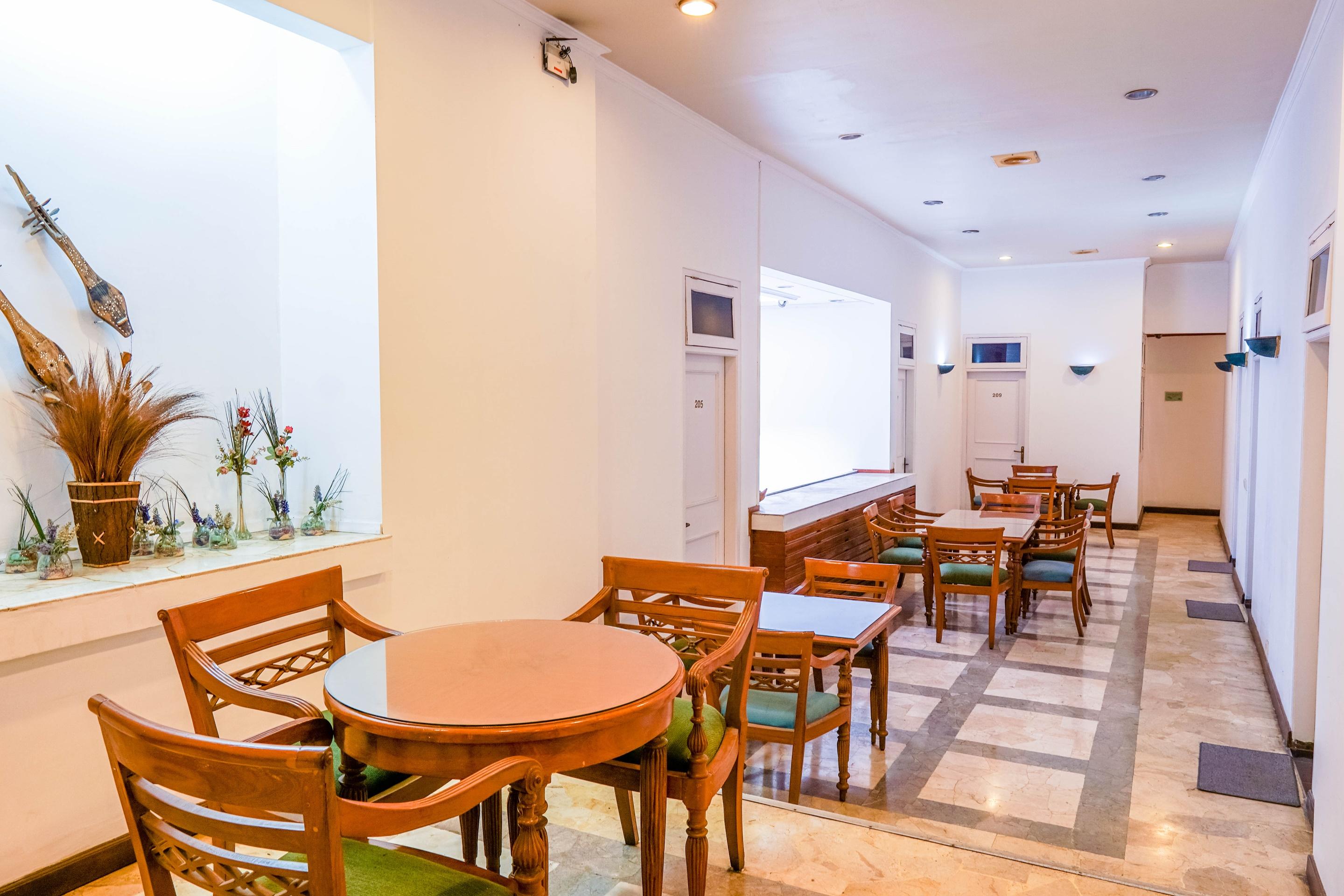 Hotel Utari Dago Бандунг Экстерьер фото