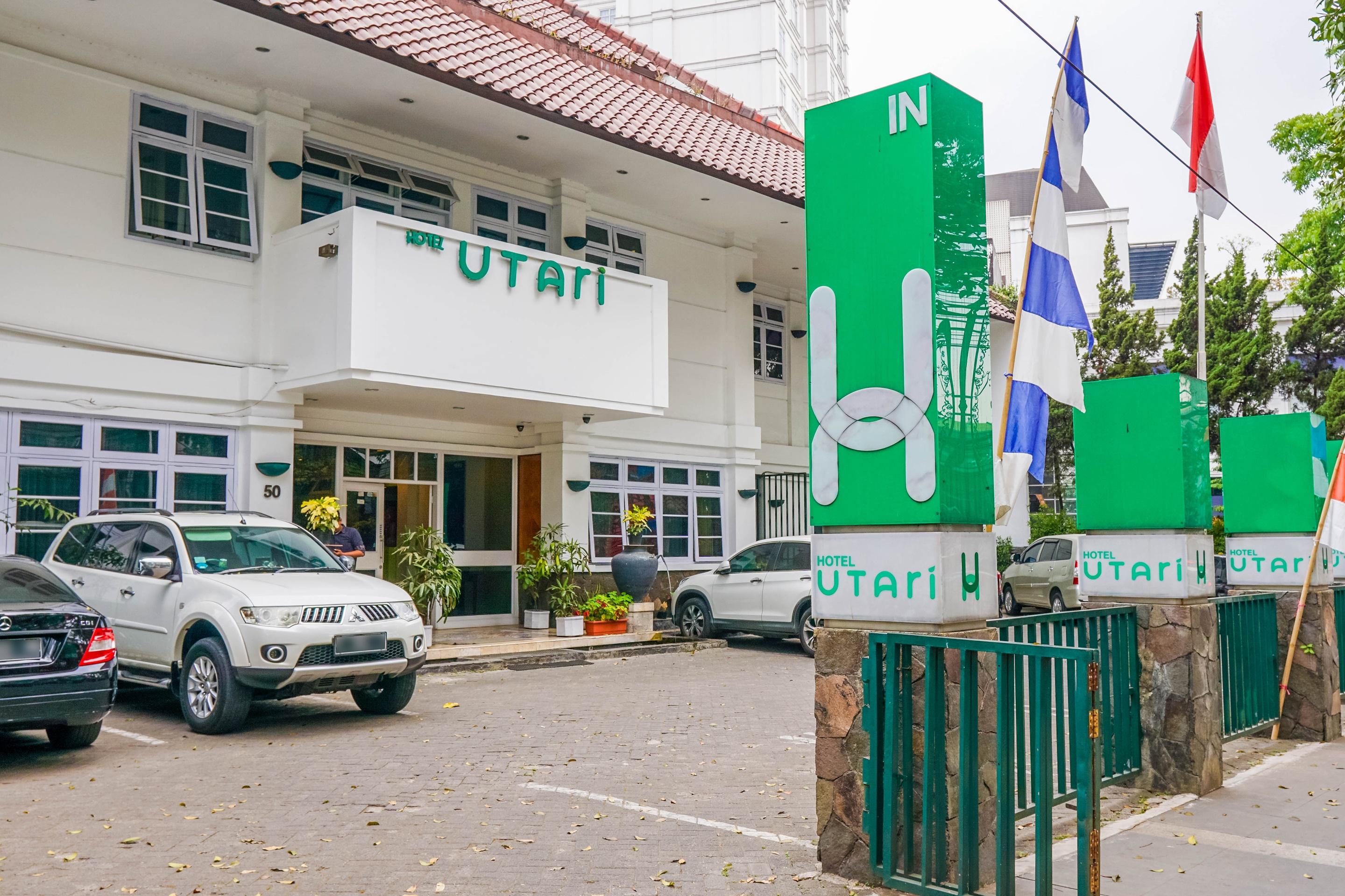 Hotel Utari Dago Бандунг Экстерьер фото