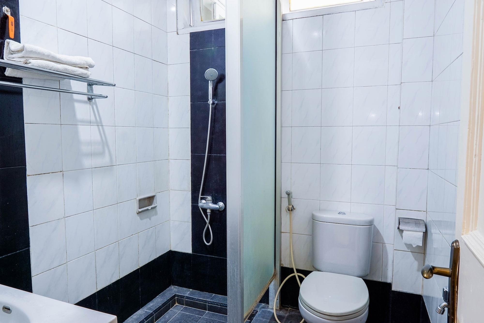 Hotel Utari Dago Бандунг Экстерьер фото
